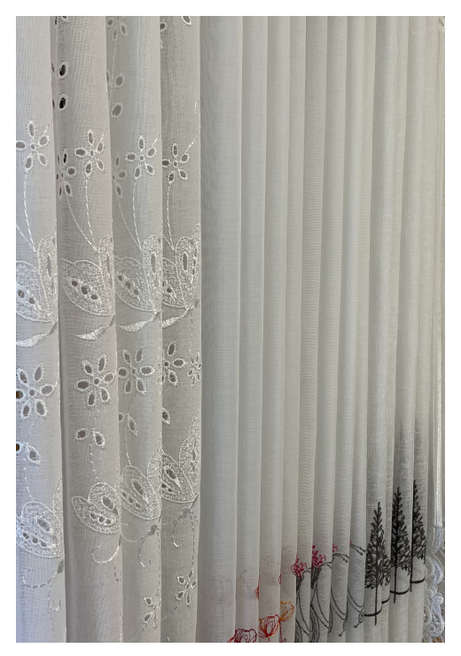 The choice of cafe curtain RIDEAUX VOILAGES